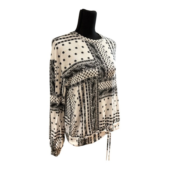 Como Vintage Tops - Como Vintage Black & White Geo Pattern Designer Blouse Size: L